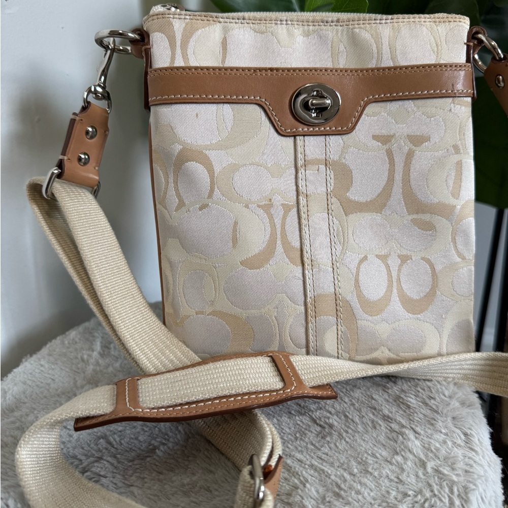 Elegant Cream and Tan Crossbody Bag